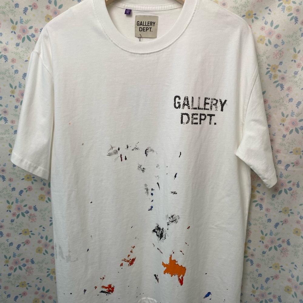 Gallery Dept. White Tee with Artistic Splashes